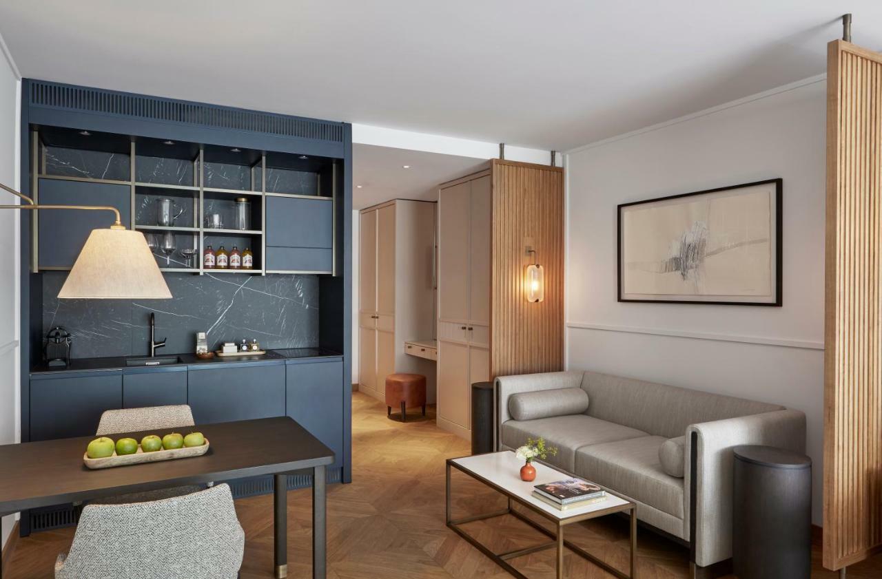 Alex Zuerich Hotel